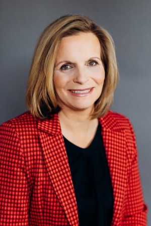 Beth Wilson headshot