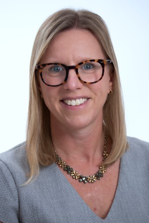 Headshot of Julie Bennett