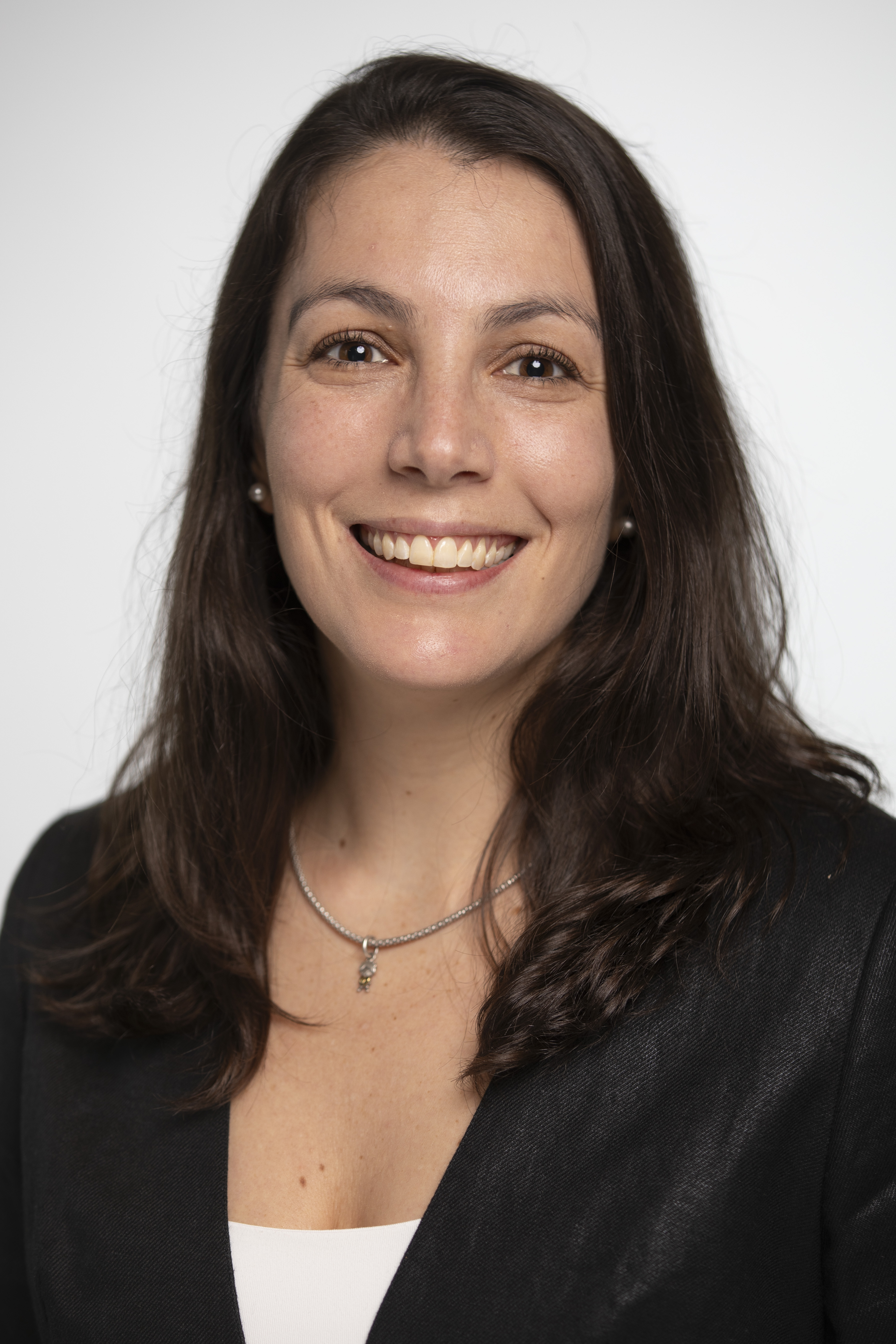 Photo of Dr. Vanesa Olivia