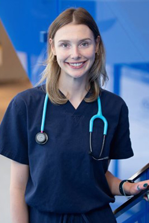 Headshot of Samantha Gillen